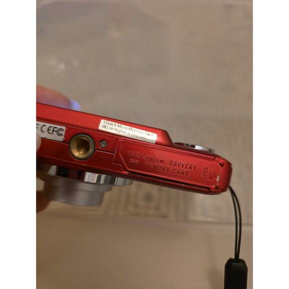 Polaroid i20X29 Camera (No Charger) Works - Picture 12 of 16